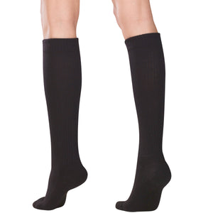 Truform Compression Socks, 15-20 mmHg, Ladies Gym Socks, Knee High Over Calf Length